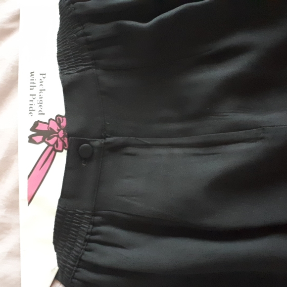 Women's Set - Picture 13 of 13